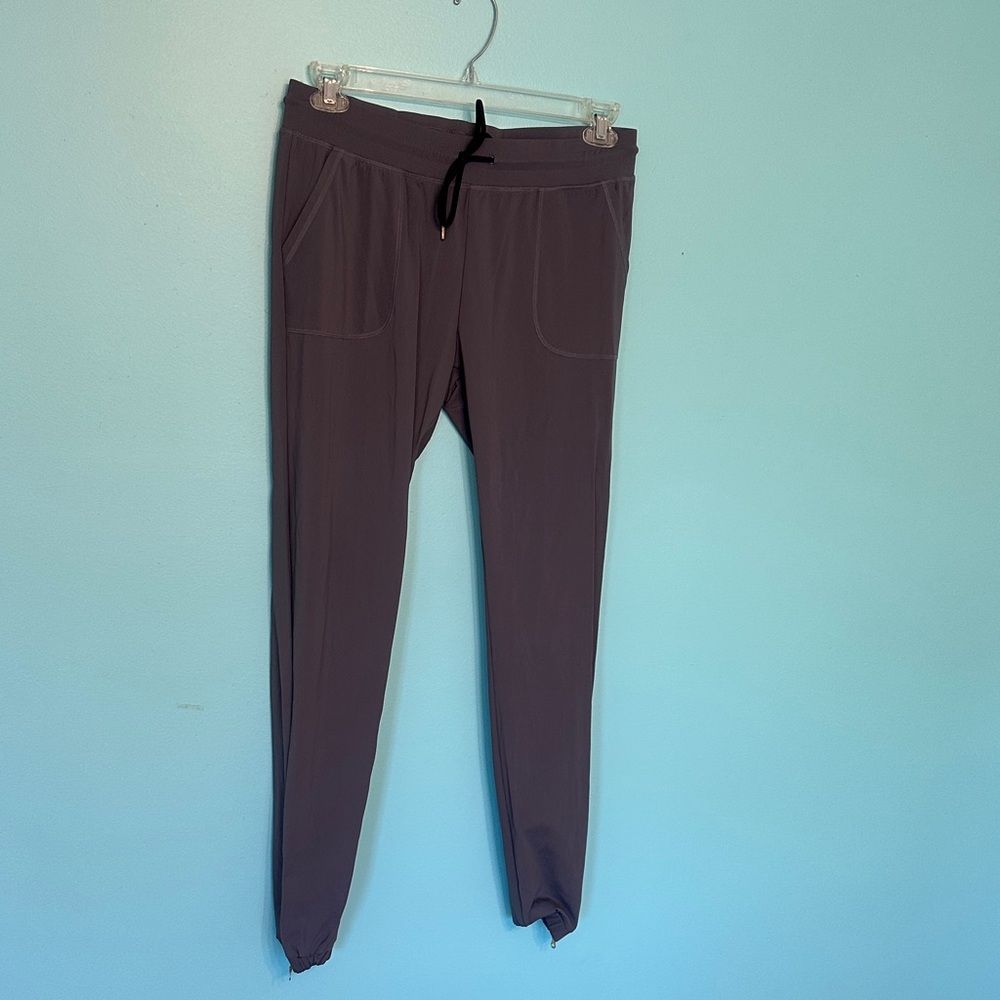 ZYIA Active Charcoal Nylon-Spandex Leggings